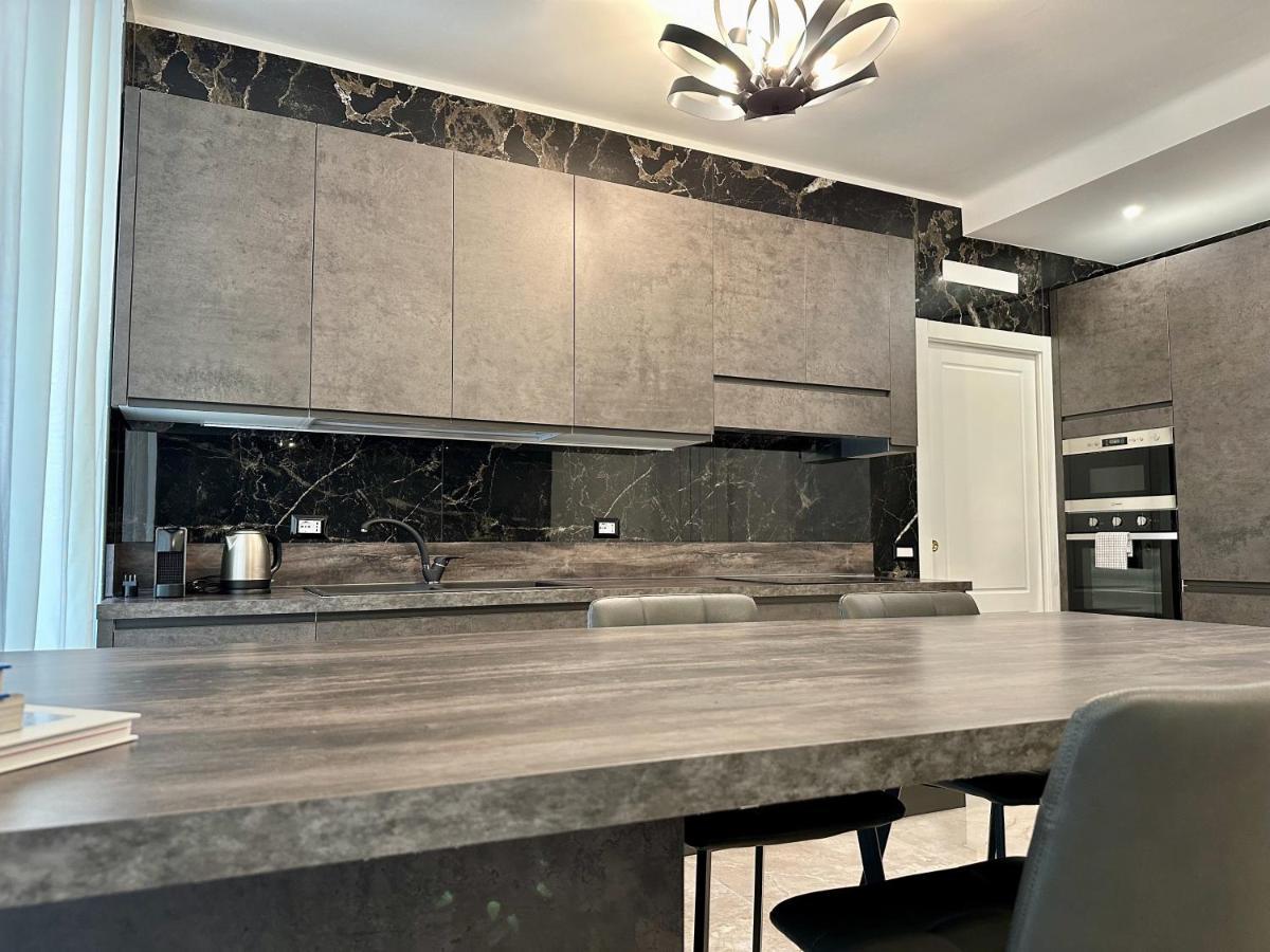 Magic Place Bergamo! Classy Apartment In The Heart Of The City Exteriér fotografie