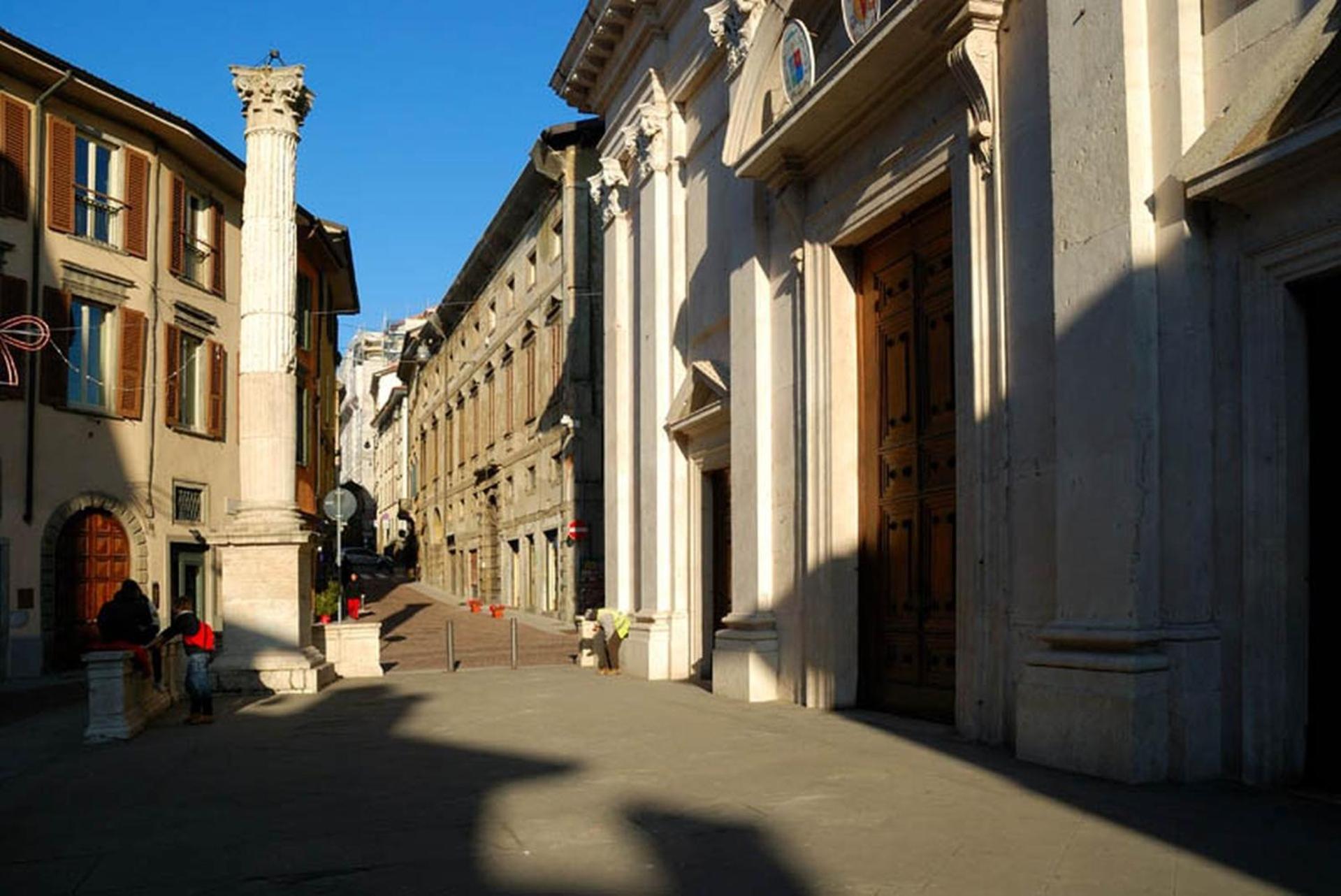 Magic Place Bergamo! Appartamento Elegante Nel Cuore Di Bergamo Exteriér fotografie