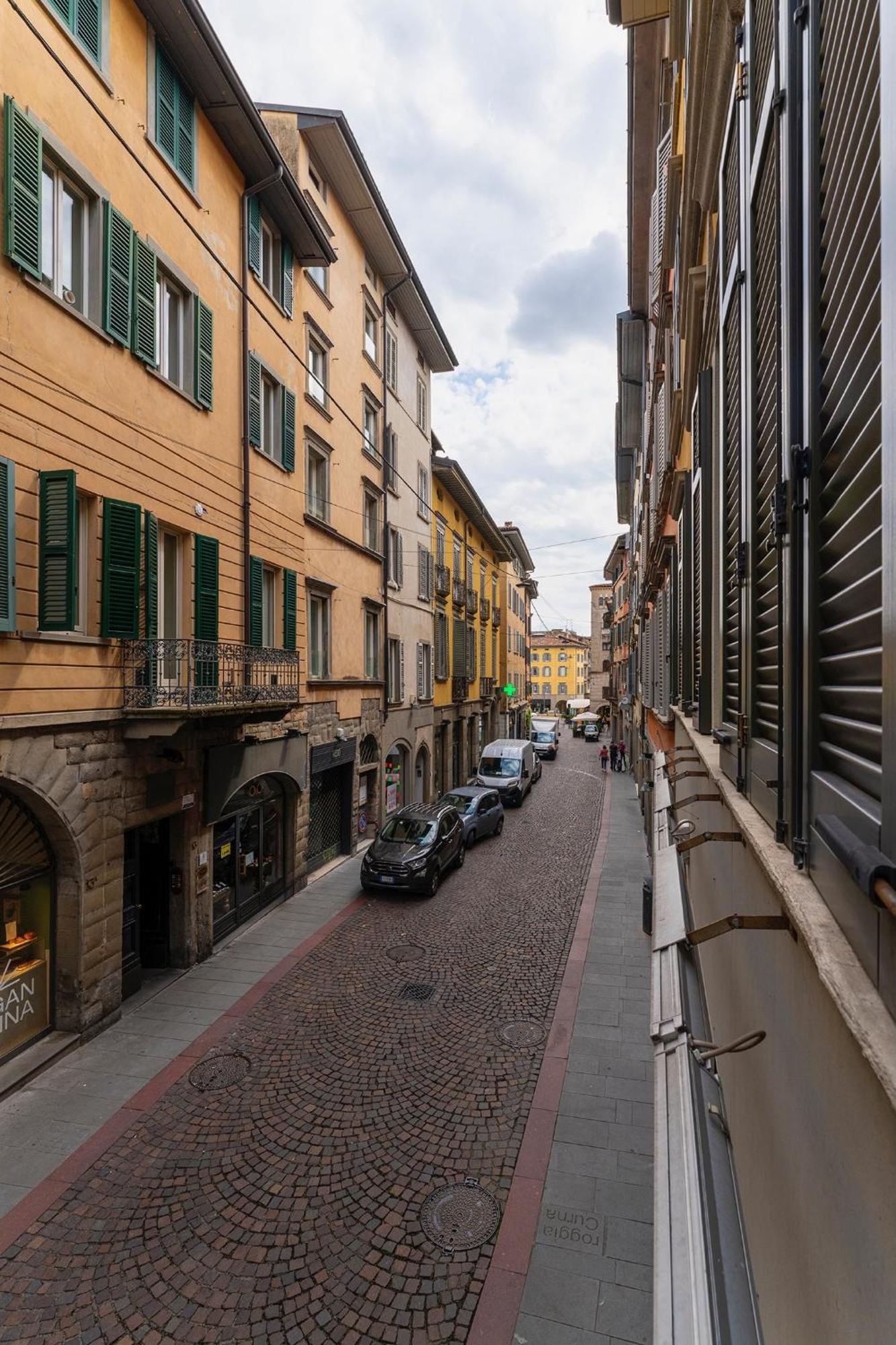 Magic Place Bergamo! Classy Apartment In The Heart Of The City Exteriér fotografie